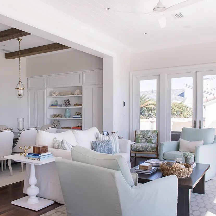 Oceanfront Home Renovation Coastal Sitting Room - Alesch Luxury Custom Builders